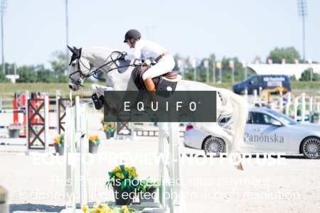 2024_Olympic_Spirit_SAT_CSI2_SILVER_140-0153.jpg